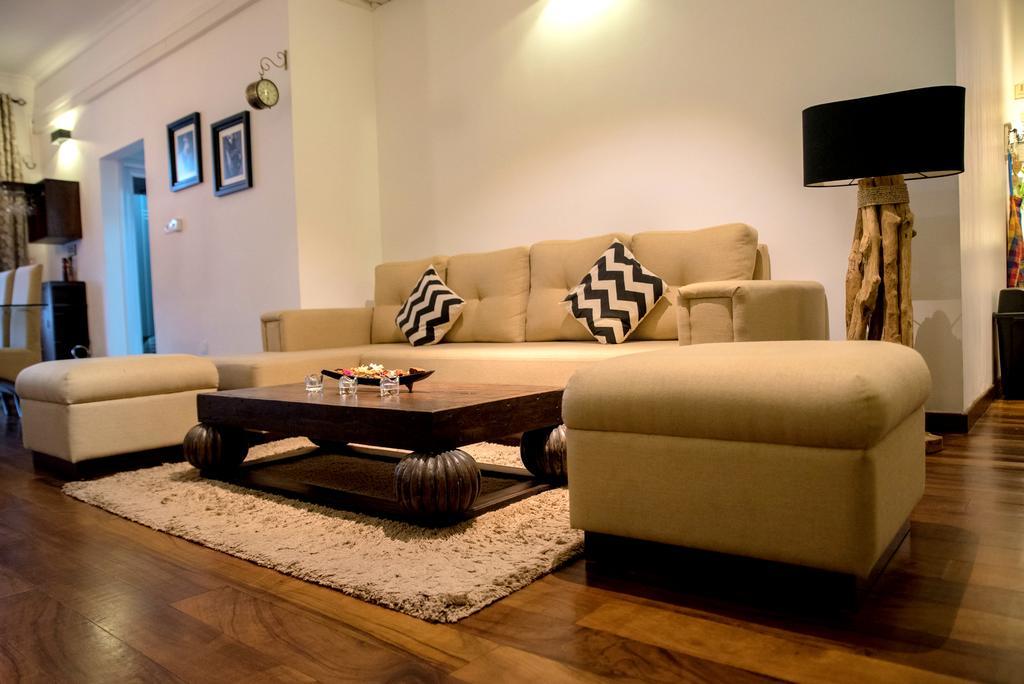 Cozy Sea View Luxury Apartment, Fully Furnished, 2 Bedrooms, 2 Bathrooms Dehiwala-Mount Lavinia Esterno foto