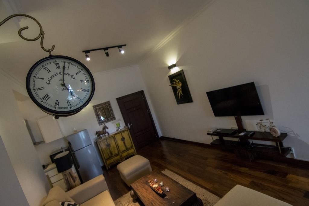 Cozy Sea View Luxury Apartment, Fully Furnished, 2 Bedrooms, 2 Bathrooms Dehiwala-Mount Lavinia Esterno foto